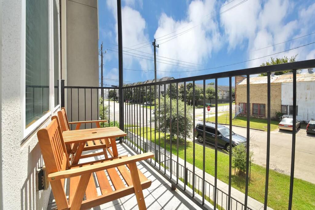 Amazing Rooftop! Downtown Skyline Views!!! Sleeps 15 Х'юстон Екстер'єр фото